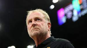 Robert Sarver receives an one year suspension, Basketball News