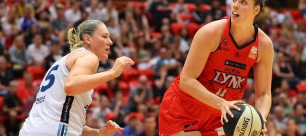 Southside Flyers' winning streak comes to an end as Perth Lynx outplay them, resulting in an 8-point defeat and putting a halt to their impressive run of 5 consecutive victorie