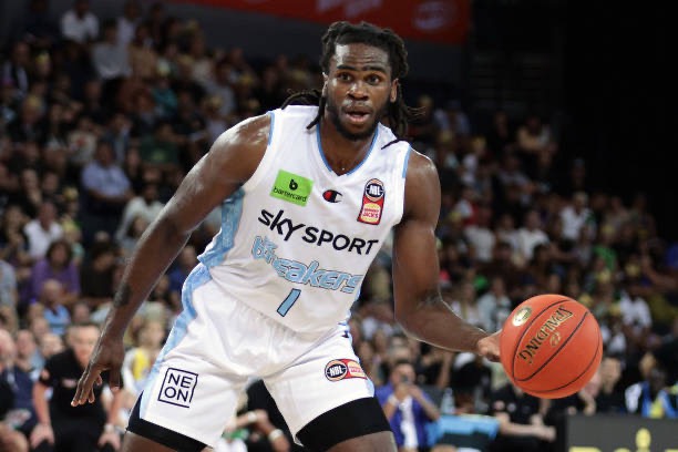 Breakers rally to secure victory over Hawks, climb to second in NBL standings