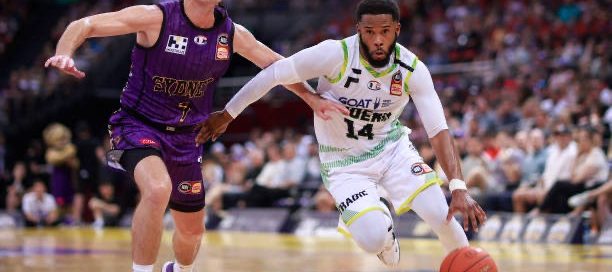 Sydney Kings win high-scoring match against South East Melbourne Phoenix, 111-106