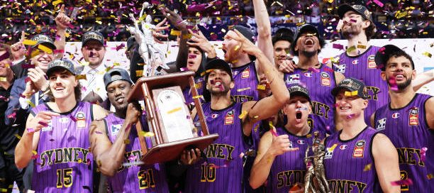 A Kings 3-2 Victory over the Breakers lead to back-to-back NBL Championships for the Kings