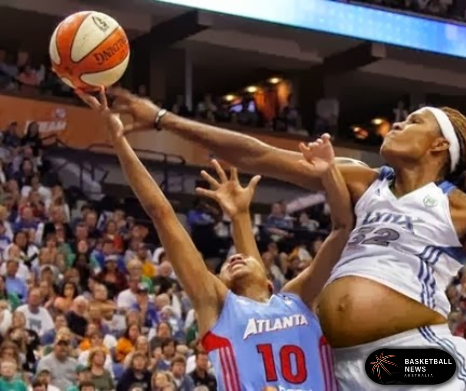 Pregnant women in sports