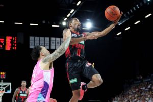 Bryce Cotton in action against NZ Breakers, 7th January 2024